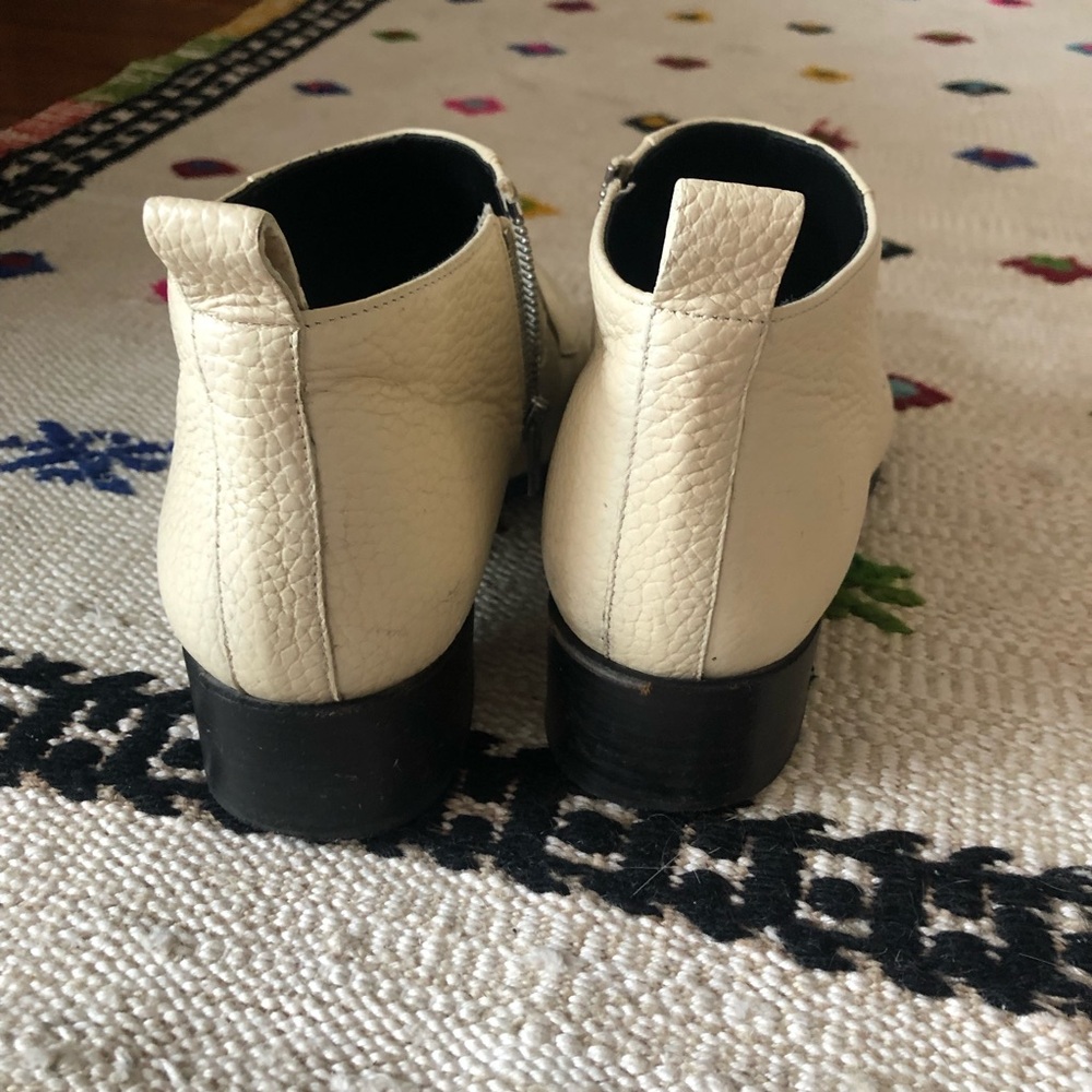Everlane Boss Bootie - Picture 5 of 8